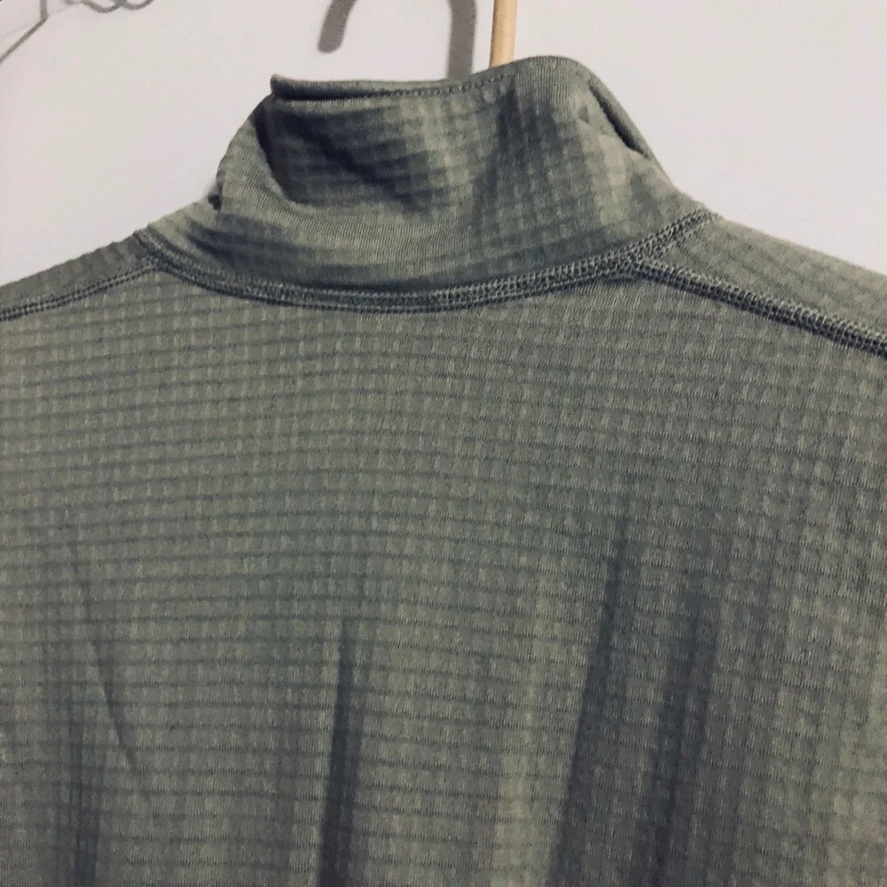 Unisex Thermal Base Layer Set in Sage Green